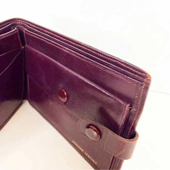 Vintage Florentine Cordovan Snap Closure Wallet with Gold Fleurs de Lis Accents - Picture 10 of 14